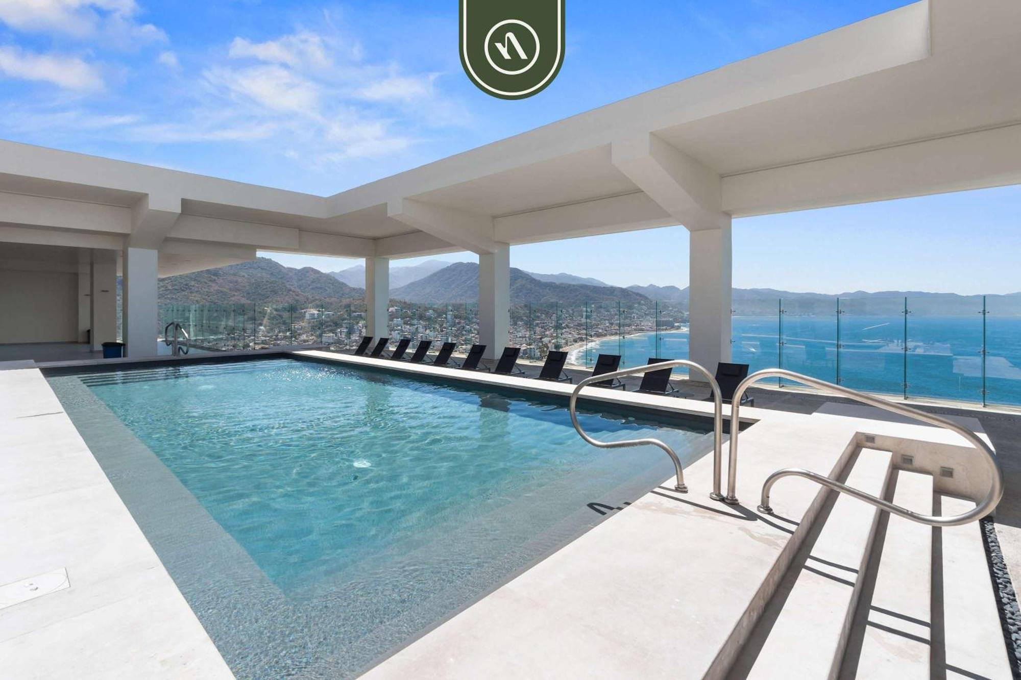 Apartment 1 Bedroom With Amazing Bay View - - Pools Puerto Vallarta